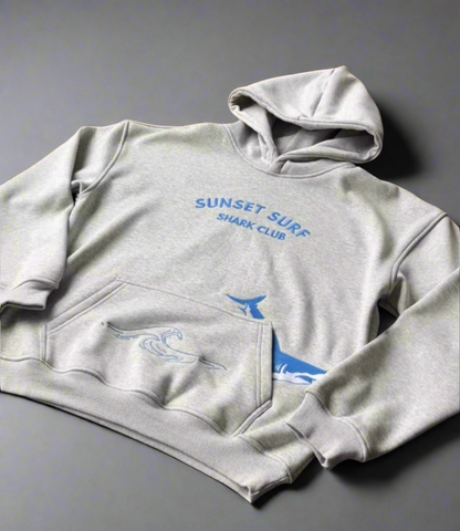 DETAIL EMBROIDERY SHARK HOODIE